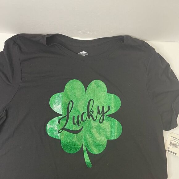 New! Short Sleeve Tee| XLarge | St.Patrick’s Day| Super soft - Picture 9 of 11